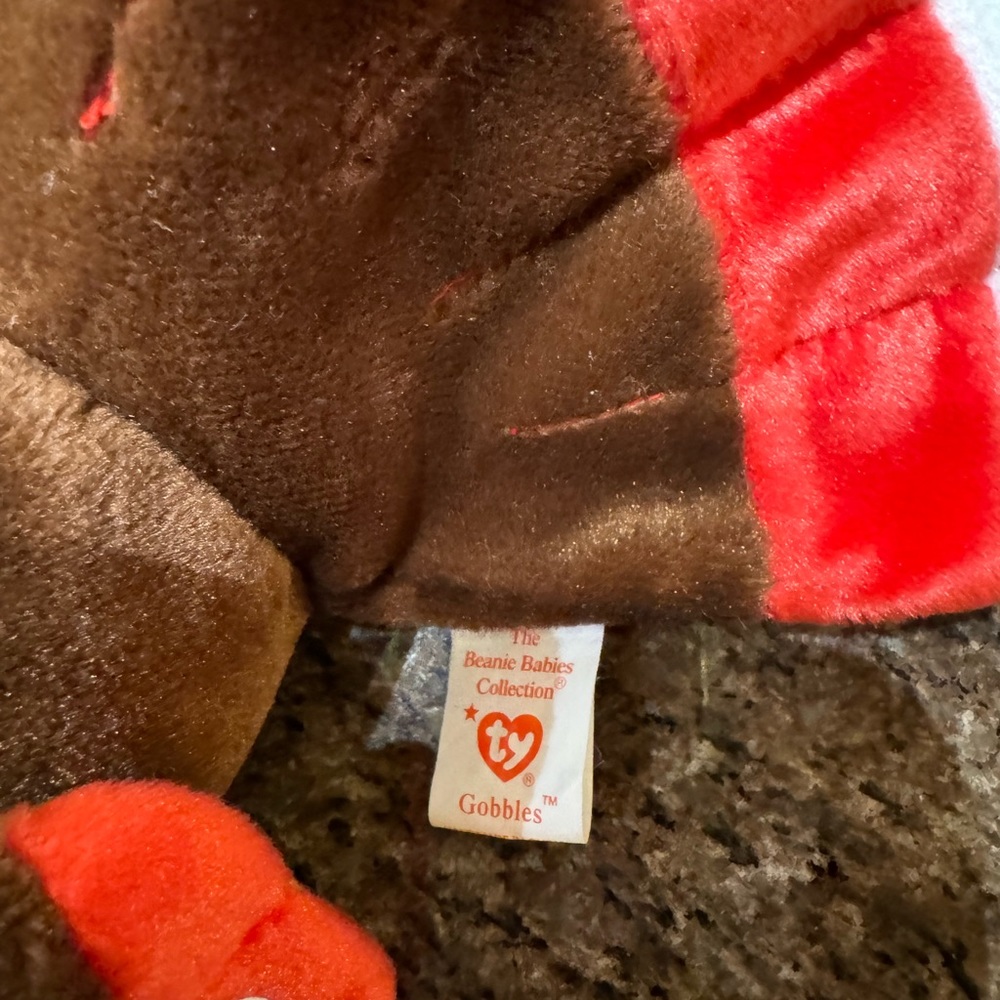 Ty Beanie Baby Gobbles The Turkey DOB November 27, 1996 - Picture 10 of 11